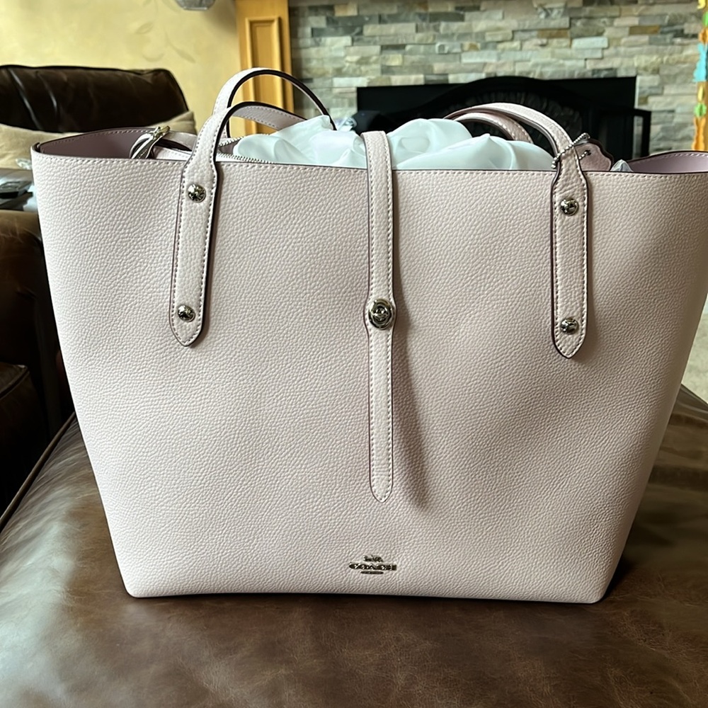 NWT Authentic Coach Ice Pink Market Tote leather Bag